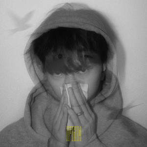 把鸡巴塞入小穴里操起来
