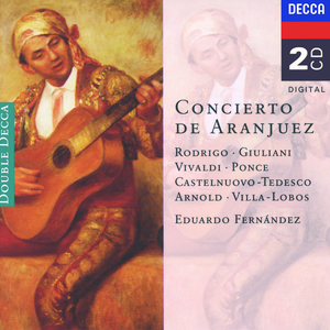 把鸡巴塞入小穴里操起来
